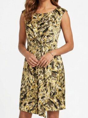 Pleated Empire Vince Camuto Olive Gold Abstract Print Dress Size 6